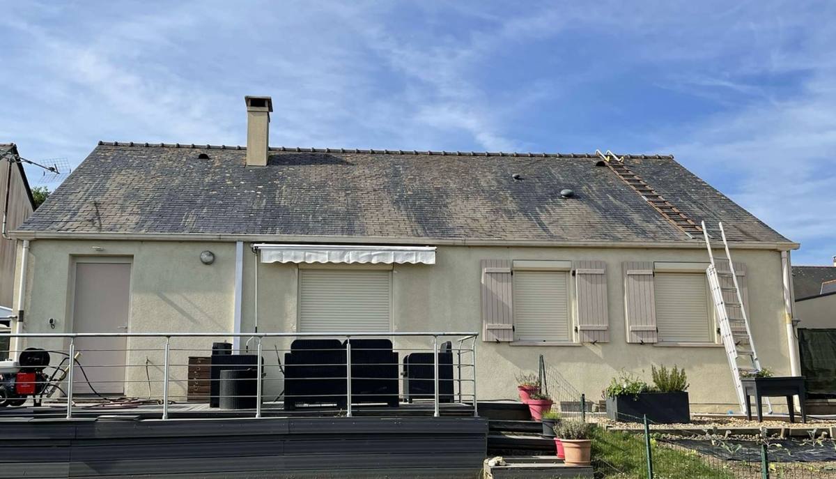 Toiture ardoise avant nettoyage — Rance Toiture, Pleurtuit (35)